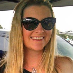 Meet your Posher, Erika